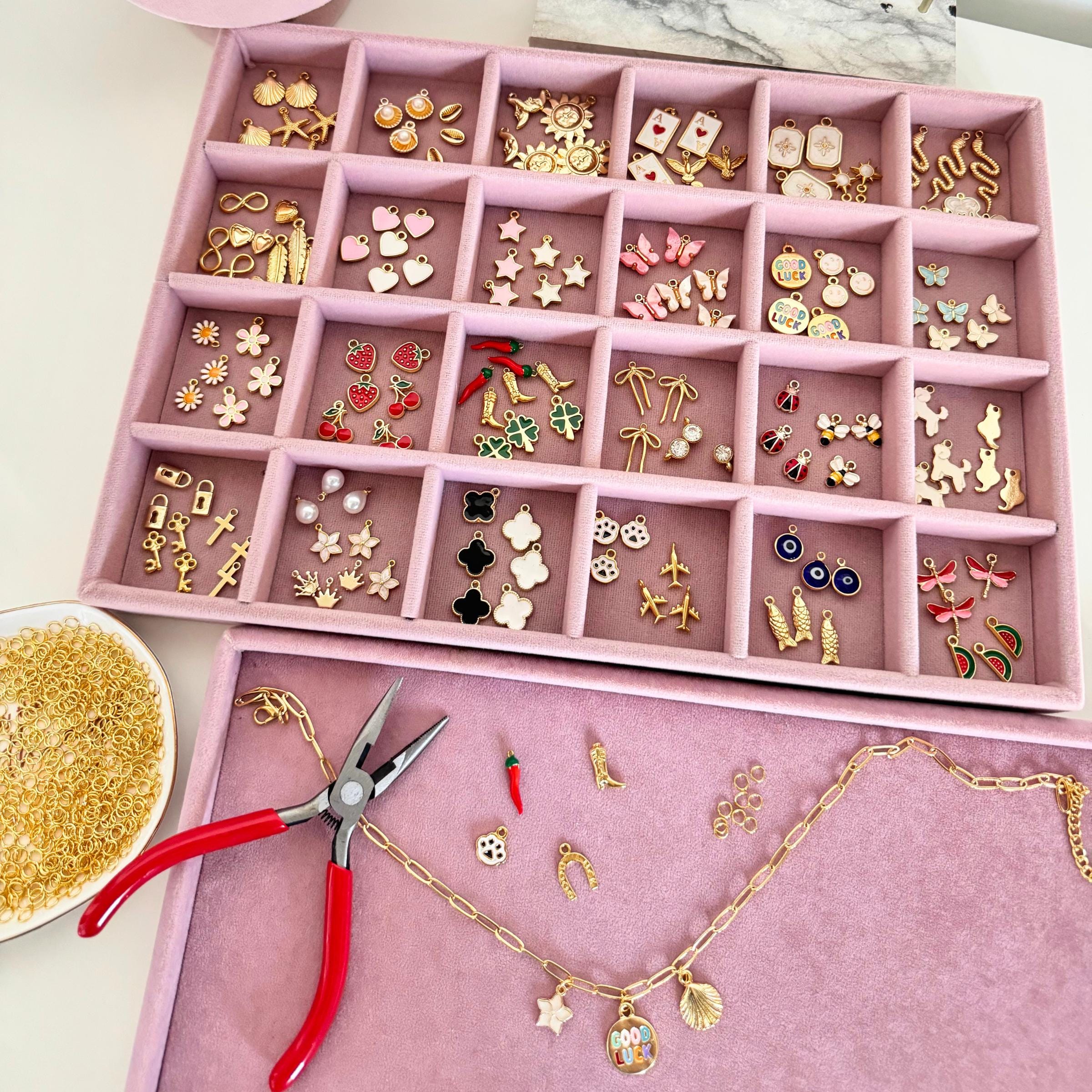Professional Charm Bar Starter Kit, 156 Gold-Plated Charms and Display Tray